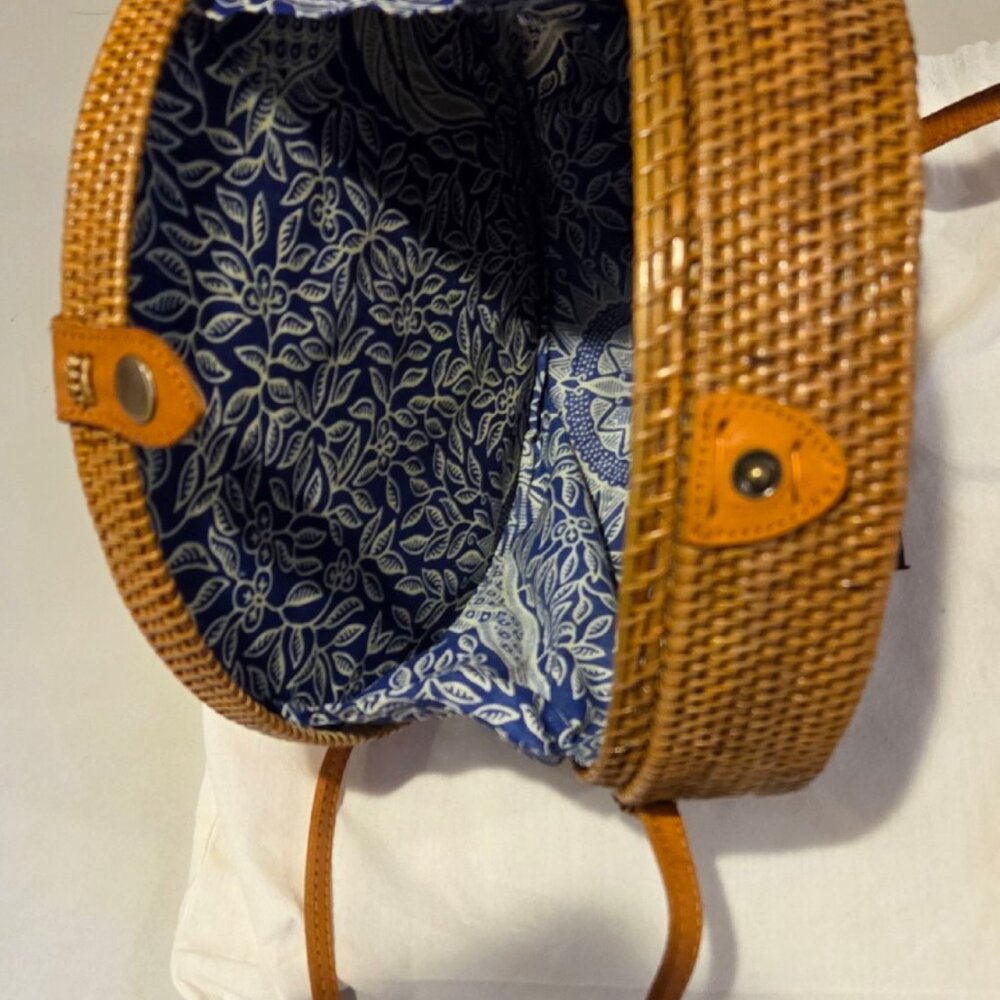 Amerii Atta Straw Luna Bag - Picture 7 of 10
